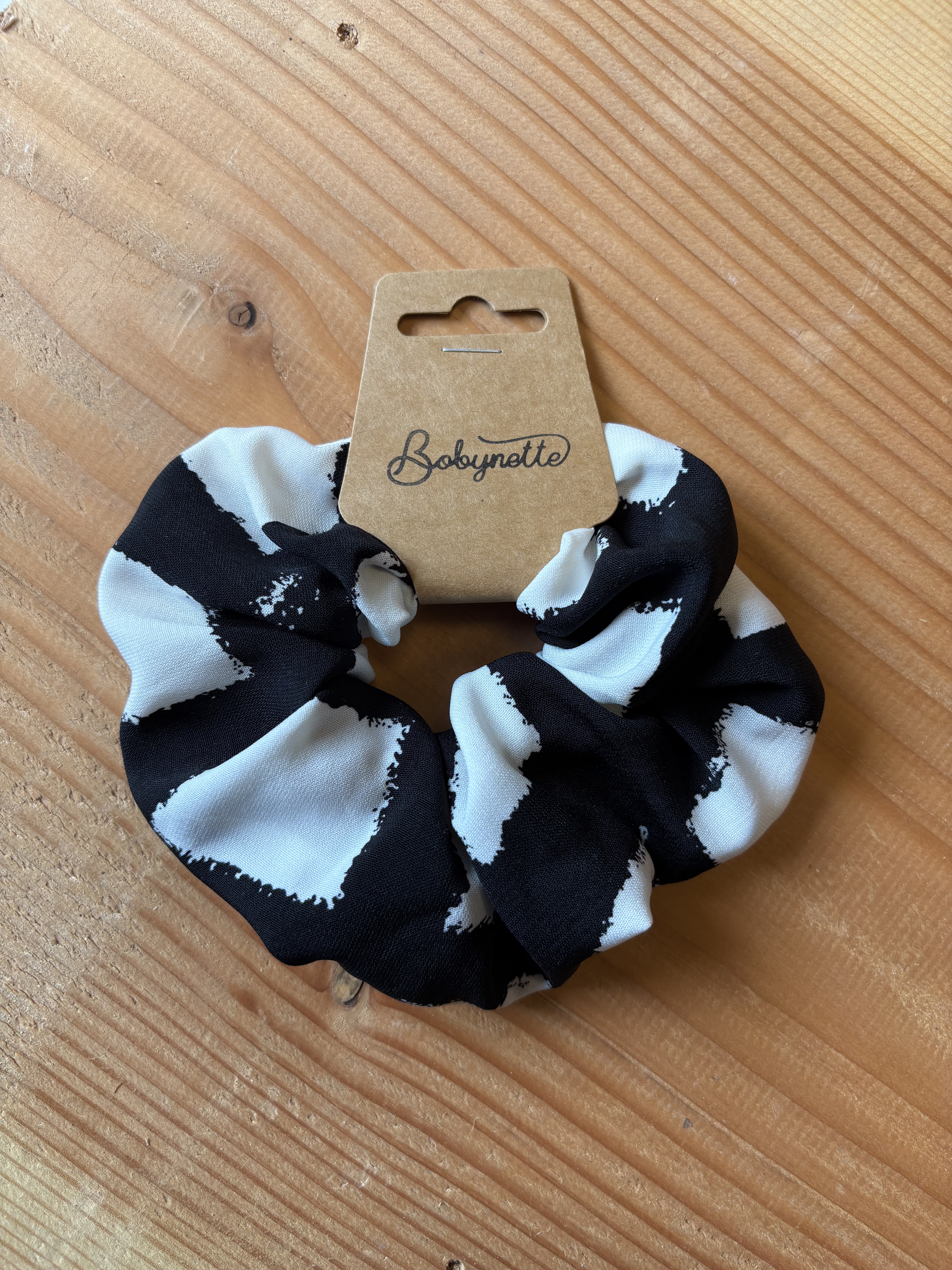 Carré blanc fond noir